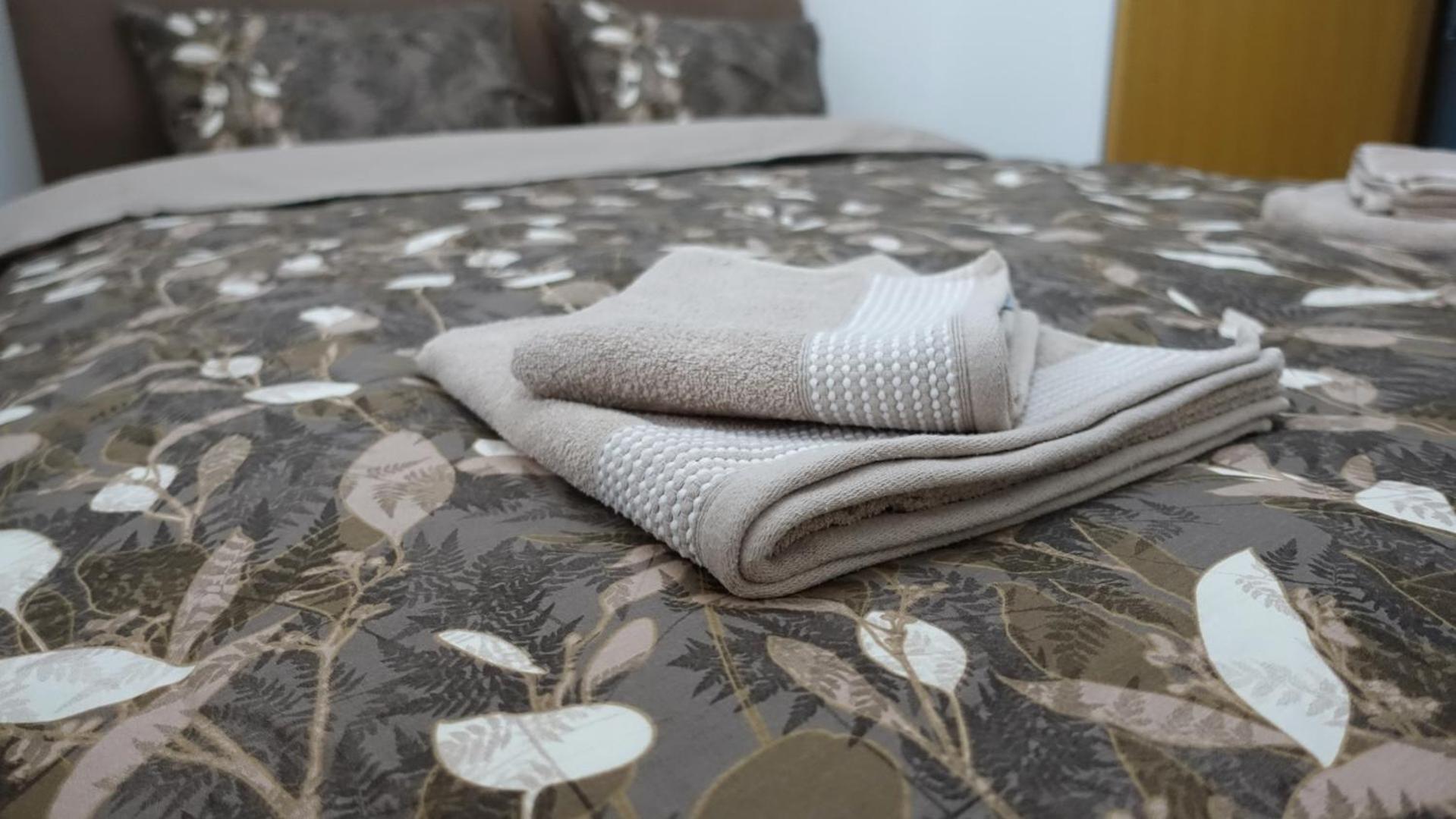 Jc10 Apartment 3 Bedroom, Free Parking, 73Sqm 노비사드 외부 사진