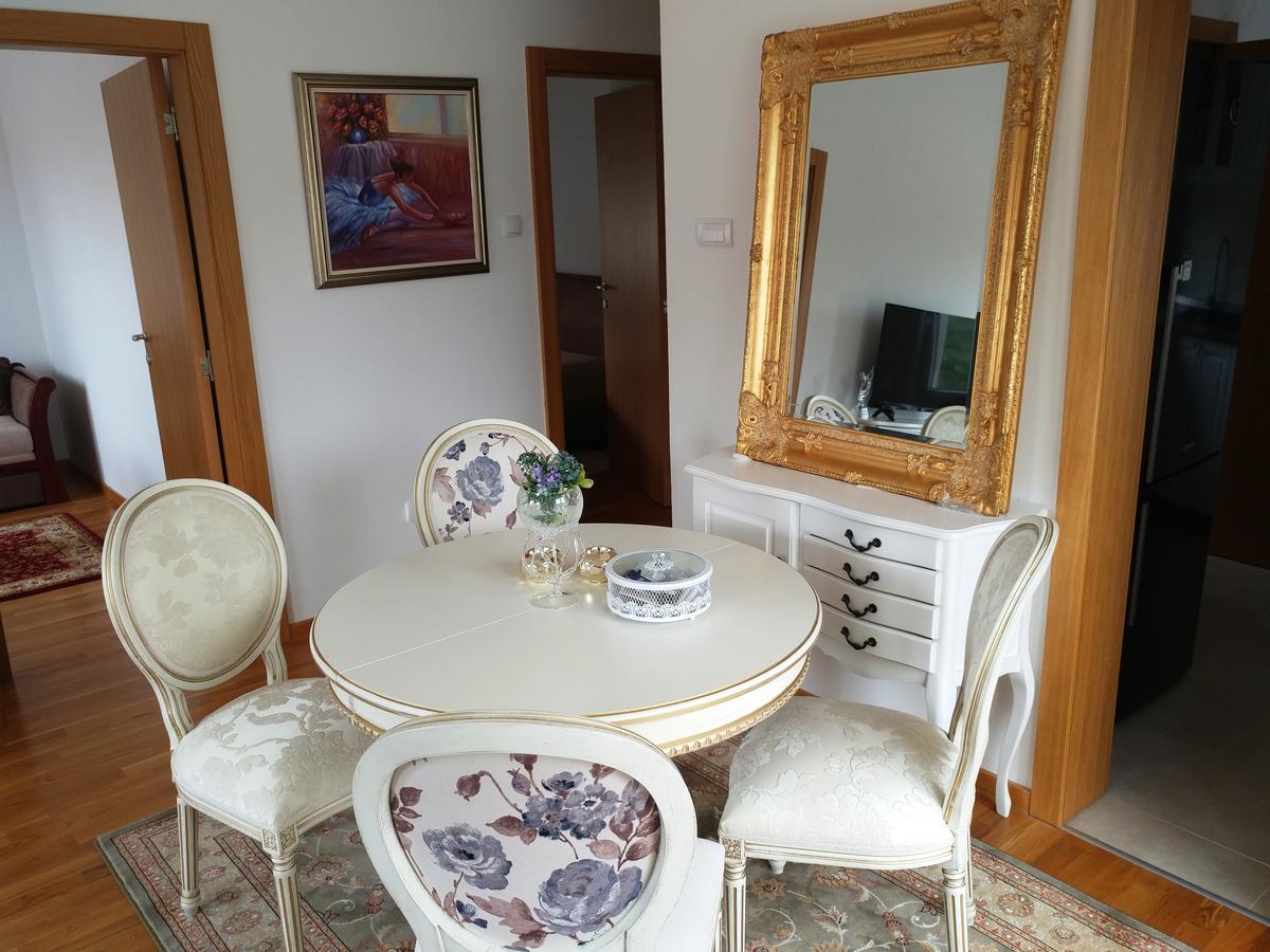 Jc10 Apartment 3 Bedroom, Free Parking, 73Sqm 노비사드 외부 사진